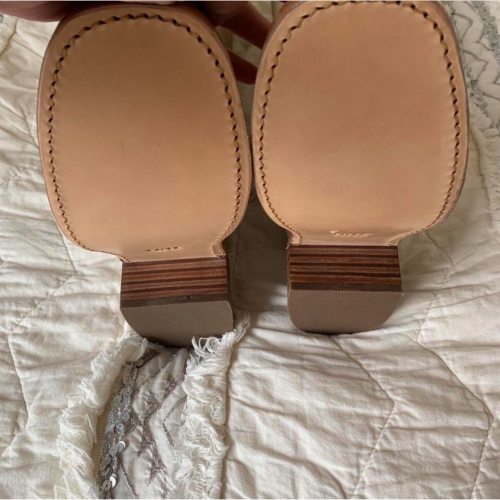 Frye Campus Boots - RESERVED FOR AUTUMN DO NOT PURCHASE - Picture 4 of 7